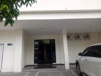 OYO 95103 Madiun Dkost Syariah