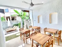 Desri Ubud Hoteles cerca de Estudio de Yoga Barn