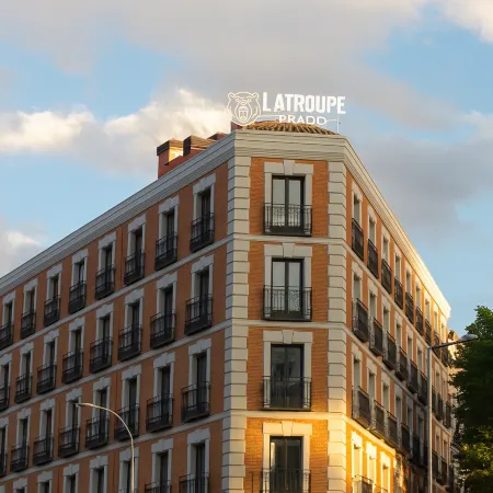 LATROUPE Prado
