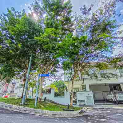 Modern Designer House BBQ Event Wedding at Puchong Hill by HCK Hotel Exterior