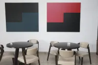 Hotel West Lakes Golf - С бассейном