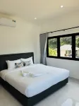 Ocean Peek Villa Bang Po - Butik