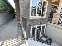 Luxury 2BR Retreat in Kerrisdale | Near DT & YVR - Bed & Breakfasts