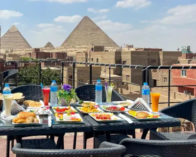 Turquoise Pyramids Gate City Centre Hotels near Pyramid of Menkaure