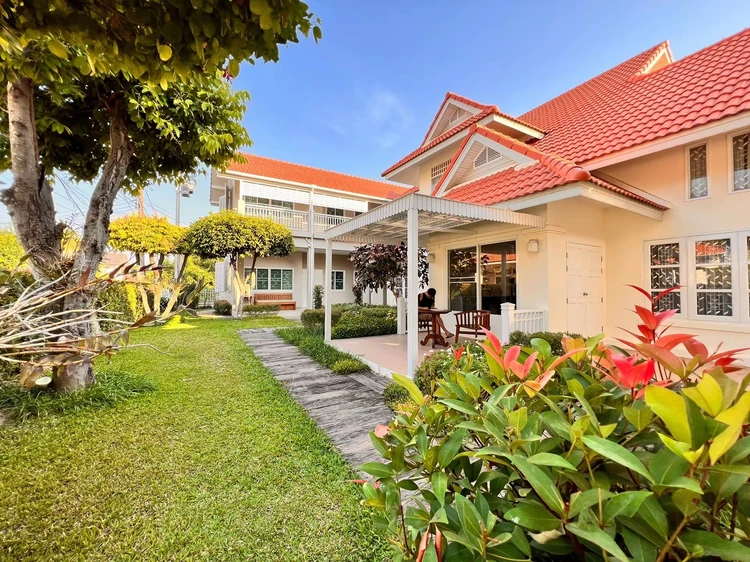 รูปภาพของบ้านแสนสุข