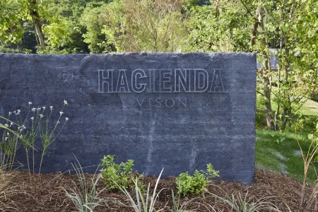 HACIENDA　VISON Отели рядом со станцией JR Taki station