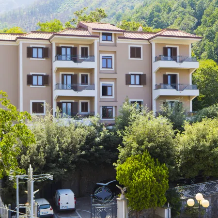 Villa Donna Carmela Отели в г. Пимонте