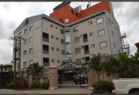 Rom HOUSE INTERNATIONAL HOTEL فنادق في 