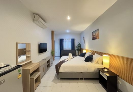 알리 하우스 파통