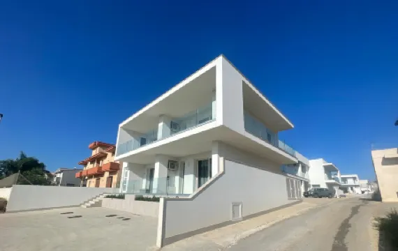 Dara Holiday Apartments