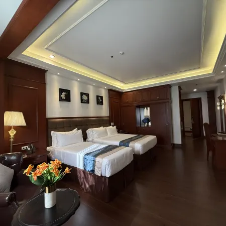 Madison Crown Hotel