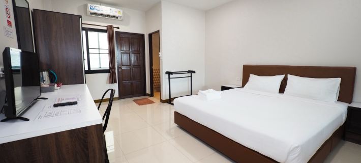 Waritthon Residence Hotel a Roi Et