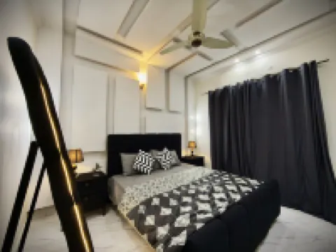 Somewhere Tonite BnB Hotels in 