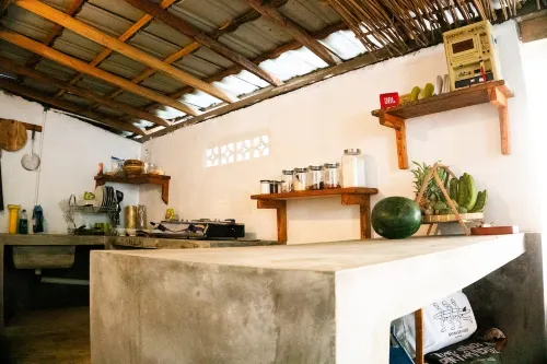 Natuna Surf & Stay | Easy living for surfers - Pensions