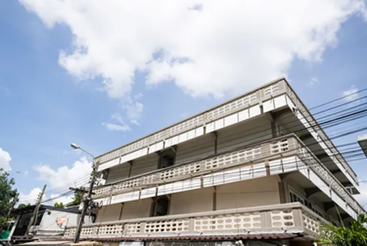 รูปภาพของดอนเมือง 201 Near Don Mueang Airport & BTS Wat PhraSi