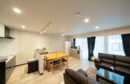 South 5 House