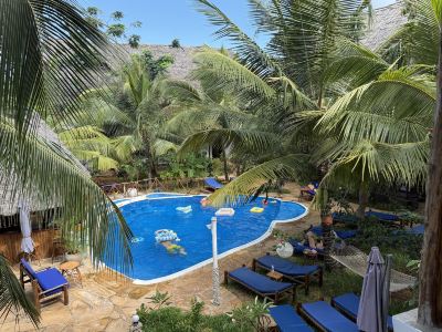 Oasis Nungwi