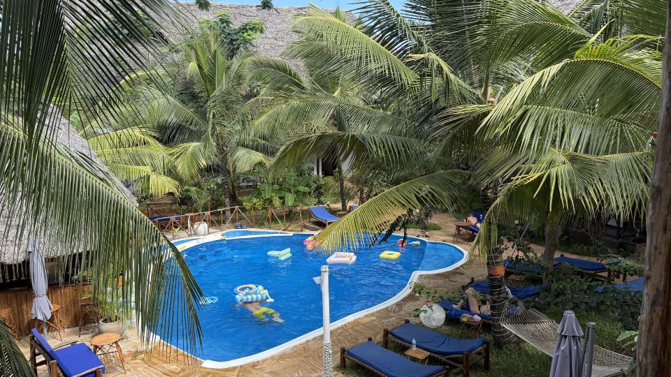 Oasis Nungwi