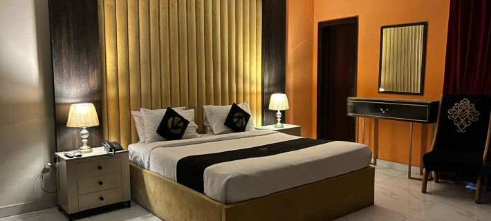 Palm Tree Hotel & Luxury Suites Hotels in Lahore
