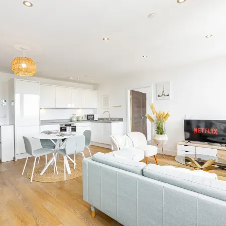 2BR Flat Old Trafford & MediaCity Parking Included