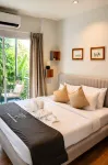 Baan Chang Retreat | Private Pool Villa in Samui - vue sur la montagne
