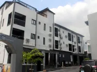 Mountaintop Suite and Apartment オジョドゥのホテル