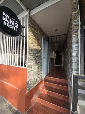 In2 Hostel