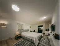 Vancouver Burnaby Villa 36
