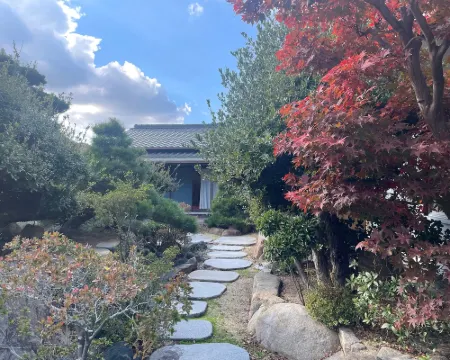 Opened in July 2025! 6 minutes by car from Seto Geijutsu-do venue | Enjoy the garden and scenery Hoteles en Sanuki