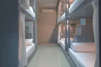 Me Hug Guesthouse and Hostel