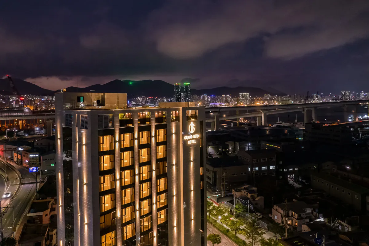 GRAND BERN HOTEL