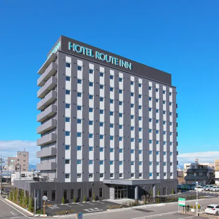 HOTEL ROUTE-INN GINAN Отели рядом с достопримечательностью «Храм Kogane»