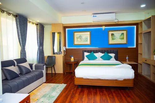 Hotel Sara Inn