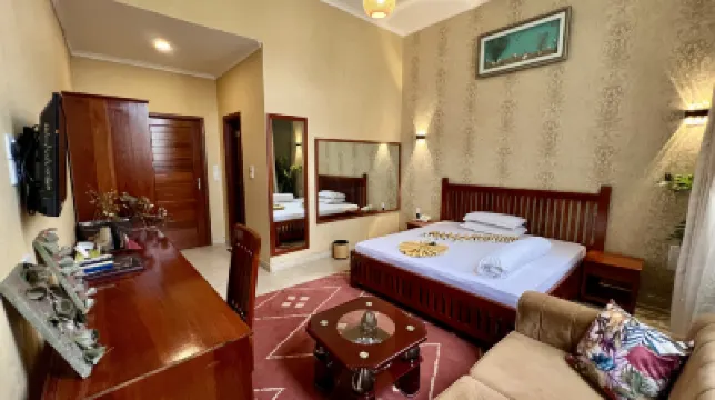 Lush Garden Hotel Hotels in 