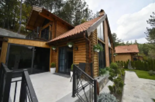 La Foresta Dilijan Hotel a 