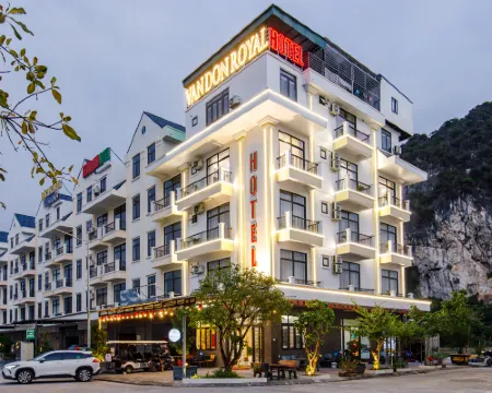Van Don Royal Hotel Hotels in Van Don