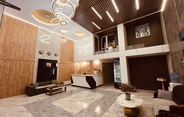 Ayanchin Hotel