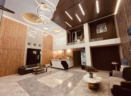Ayanchin Hotel