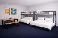 Hotham Central Ski Out Studio w/ pool, spa & sauna