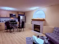 Spacious 1 Bedroom apartment in Hidden Way. - โฮมสเตย์