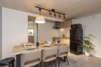 Nagoya 17 min/3 BR/14 guests/2 showers/2 toilets - فلل
