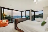 Oceanview Penthouse Suite & Beach Access Các khách sạn ở Kaiteriteri