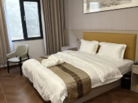 Hôtel Gold&coast Hotels in Lome