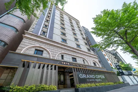 Hotel the Wall Отели рядом со станцией Станция Гуанмьён