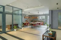 Lime Tree Hotel & Stays Greater Noida Nearby India Expo Centre & Mart - breakfast