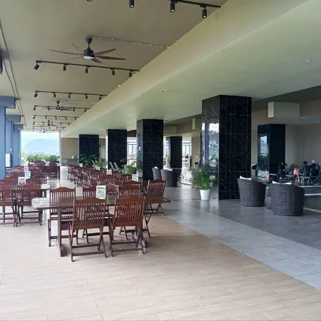 OliveSky Suites by Grab A Stay ICC Ipoh Parade 2 King Bed