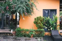 KUTON ECOCAMP Hotels in Luong Son