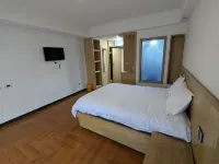 Iconic Coworking Hotel