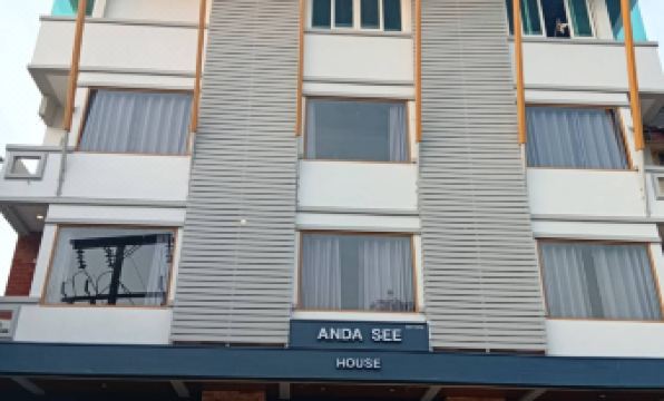 Anda See House