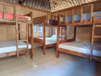 Sawa Sawa Beach Hotel & Backpackers